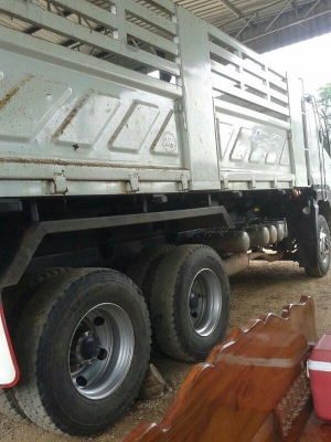 รถอีซูซุ 10 ล้อดั้ม 360 แรงม้า. ปี 55 ( รถวิ่ง 5x,xxx กม. ) สนใจติดต่อ 081 - 6079515 รถอีซูซุ 10 ล้อดั้ม 360 แรงม้า. ปี 55 ( รถวิ่ง 5x,xxx กม. ) สนใจติดต่อ 081 - 6079515