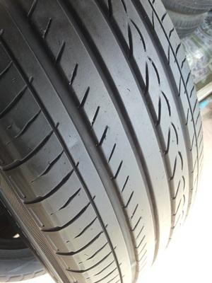 ขายยาง215/60/16 ปี 12 YOKOHAMA ADVAN dB 1 ชุด