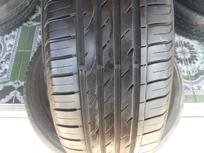 ขายยาง195/55/15 ปี 1412 ROADSTONE HD 1 ชุด