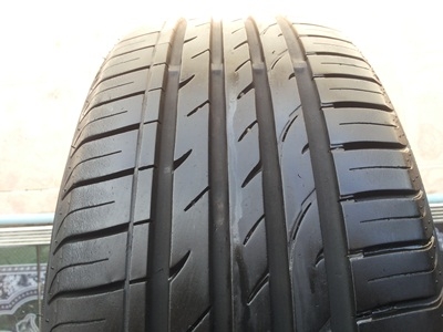 ขายยาง195/55/15 ปี 1412 ROADSTONE HD 1 ชุด