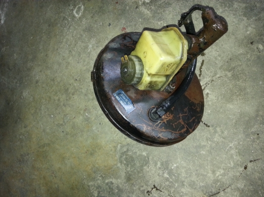 ขายหม้อลมเบรก BMW e30