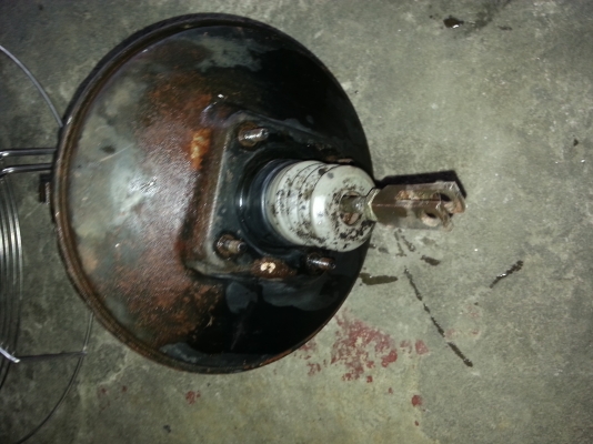 ขายหม้อลมเบรก BMW e30