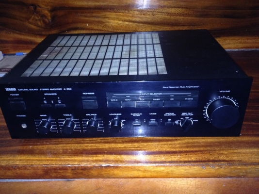 เเอมบ้าน YAHAMA A-550ของเก่าญี่ปุ่นสภาพดีใช้ไฟ110v