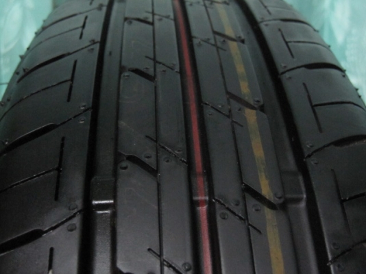 ขายยางติดรถป้ายแดง Bridgestone ขนาด 175 65R 14 ขอบ 14 สภาพใหม่มากๆ