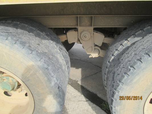 ISUZU.320ปี48.แม่.ลูก.บะเนียมลูก3คาน.สภาพสวยพร้อมใช้งาน.รอรูปเพิ่มครับ.ราคา.2,250,000บ