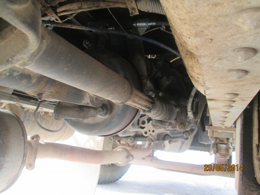 ISUZU.320ปี48.แม่.ลูก.บะเนียมลูก3คาน.สภาพสวยพร้อมใช้งาน.รอรูปเพิ่มครับ.ราคา.2,250,000บ