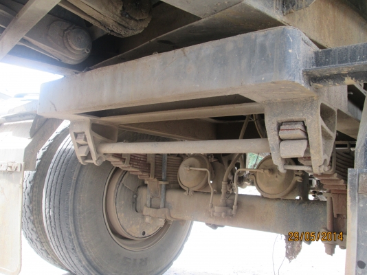 ISUZU.320ปี48.แม่.ลูก.บะเนียมลูก3คาน.สภาพสวยพร้อมใช้งาน.รอรูปเพิ่มครับ.ราคา.2,250,000บ