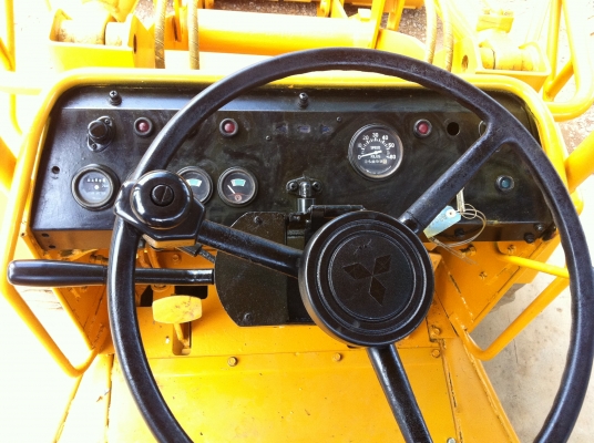 ขายรถตัก MITSUBISHI WS3