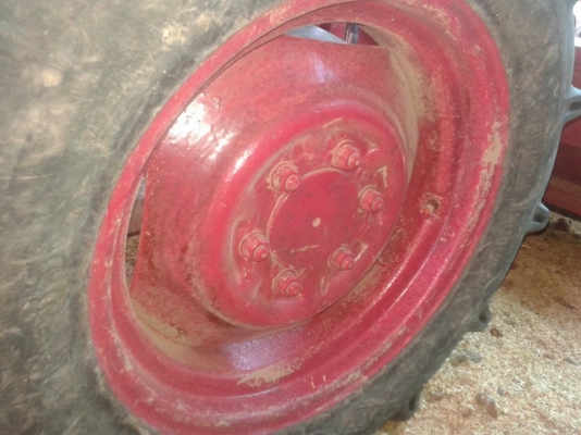 ***ขายแล้วครับขอบคุณ Truck2hand ขายรถไถ2เพลาส้มๆ KUBOTA L4508DT เครื่องเดิมเกียร์เดิม เครื่องแน่นปั้มดี แรงดีไม่เยิ้ม เกียร์ดีไม่มีหอน ใช้งาน 3,xxx ชั่วโมง หางดี ยกดีไม่ยุบ ระบบไฮฯดีไม่มีแตก ยางดี4เส้น บอดี้ยังสวย สีสันดี พร้อมอุปกรณ์ 3ชิ้น ใบดัน หางพรวน6