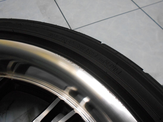 ขายล้อแม็ก Wwork ขอบ 17(4/100)พร้อมยาง Dunlop ปี 13(เบิกใหม่ทั้งเซ็ต วิ่งแค่ 1 อาทิตย์)/เทิร์นได้-ใส่ฟรีค่ะ