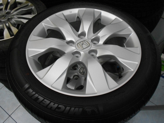 ขายล้อแม็ก Honda Accord G8 ขอบ 17 พร้อมยาง Michelin 225/50/17 ปี 12/เทิร์นได้-ใส่ฟรีค่ะ