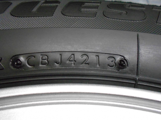 ขายล้อแม็ก All new D-Max ขอบ 16 พร้อมยางบริดสโตน 215/70/16 ป้ายแดงปลายปี 13/เทิร์นได้-ใส่ฟรีค่ะ ขายล้อแม็ก All new D-Max ขอบ 16 พร้อมยางบริดสโตน 215/70/16 ป้ายแดงปลายปี 13/เทิร์นได้-ใส่ฟรีค่ะ