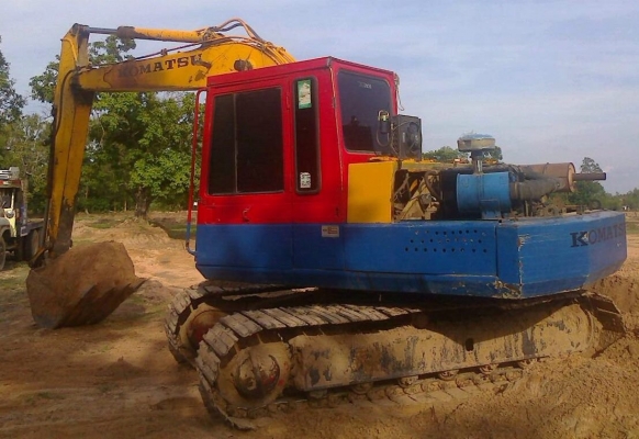 **450,000 บ.ต่อรอง**ขายแบคโฮ KOMATSU PC100-3 เครื่องเดิมปั้มเดิม แน่นๆ แรงดี ไม่เยิ้ม ทำงานดีไม่โหลด เอวดี แน่นดี บูมอาร์ดีไม่มีปะไม่มีดาม แอร์เย็น ช่วงล่าง สภาพโดยรวม70\%โซ่ดี ใบแทร็กครบ โรลเลอร์ดี เฟรมไม่ผุ บอดี้สวยไม่บุบ สีสันดี รถทำงานปกติทุกวัน พร้อมใ **450,000 บ.ต่อรอง**ขายแบคโฮ KOMATSU PC100-3 เครื่องเดิมปั้มเดิม แน่นๆ แรงดี ไม่เยิ้ม ทำงานดีไม่โหลด เอวดี แน่นดี บูมอาร์ดีไม่มีปะไม่มีดาม แอร์เย็น ช่วงล่าง สภาพโดยรวม70\%โซ่ดี ใบแทร็กครบ โรลเลอร์ดี เฟรมไม่ผุ บอดี้สวยไม่บุบ สีสันดี รถทำงานปกติทุกวัน พร้อมใ