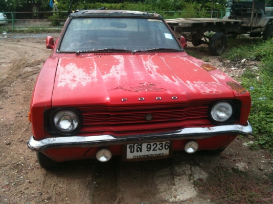 Ford Cortina สีแดง พวงมาลัยเพาเวอร์ เครื่องโตโยต้า 13T ลงเล่มแล้ว รถขับได้ ต่อรองได้ครับ Ford Cortina สีแดง พวงมาลัยเพาเวอร์ เครื่องโตโยต้า 13T ลงเล่มแล้ว รถขับได้ ต่อรองได้ครับ
