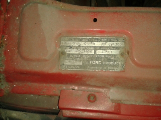 Ford Cortina สีแดง พวงมาลัยเพาเวอร์ เครื่องโตโยต้า 13T ลงเล่มแล้ว รถขับได้ ต่อรองได้ครับ Ford Cortina สีแดง พวงมาลัยเพาเวอร์ เครื่องโตโยต้า 13T ลงเล่มแล้ว รถขับได้ ต่อรองได้ครับ