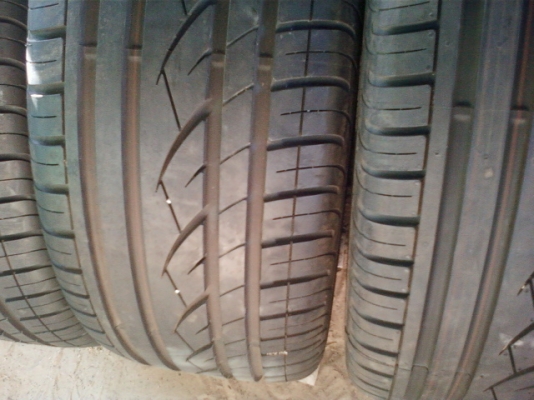 ลดแล้วห้ามต่อ4เส้น ขายยาง ไม่ได้ใช้ สภาพใหม่ ขอบ 19 ลดแล้วห้ามต่อ4เส้น ขายยาง ไม่ได้ใช้ สภาพใหม่ ขอบ 19