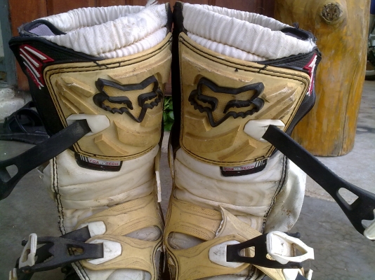 รองเท้าวิบาก เด็ก เบอร์ 37.5 Fox