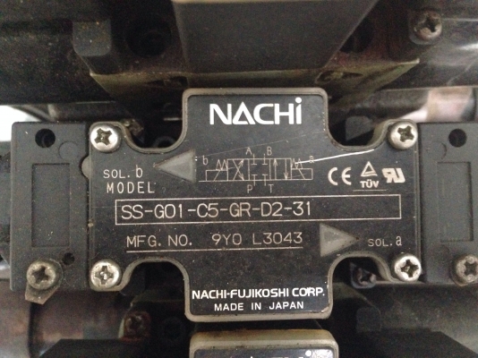 ขายวาล์วคอนโทรลของ Nachi made in Japan มี 2 ชุดครับ สภาพดี พร้อมใช้งาน ชุดละ 5500 / 6500 ครับ