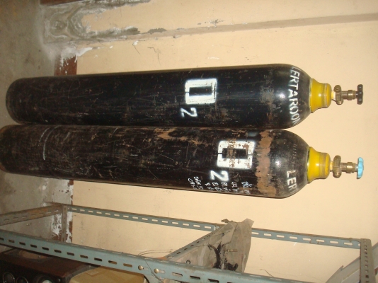 ขายถังลม 2 ถัง ถังละ 2000 บาท