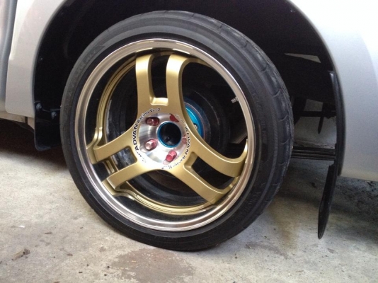 ขาย SUPER ADVAN v.2 หน้า8 หลัง9 ขอบ18  พร้อมยาง 225/40/18 245/40/18 เปิดอยู่ 40000 สนใจติดต่อ 0859067747 เอก