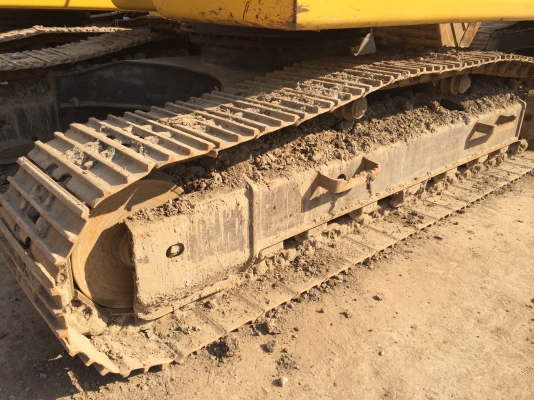 รถแบคโฮมือสอง KOMUTSU PC200-8 สภาพรถเยี่ยม 090-268-2646 พร้อมจัด ไฟแนนซ์