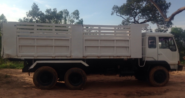 MITSUBISHI FUSO FN527 - 195 HP 6D16 TD3413 สิบล้อดั๊มพ์ 2 เพลา กระบะดั๊มพ์เหล็ก KAC โคราชสภาพดีพร้อมบรรทุกพร้อมใช้งาน เครื่องแน่นแรงดี หัวเก๋งตาเหลี่ยมภายในเก๋งคอนโซลครบพร้อม พวงมาลัยเพาเวอร์ ระบบเบรคทริ๊ปฟี้ ช่วงล่างคัชซีสวยมาก ยางสภาพดี 10 เส้นประมาณ 70