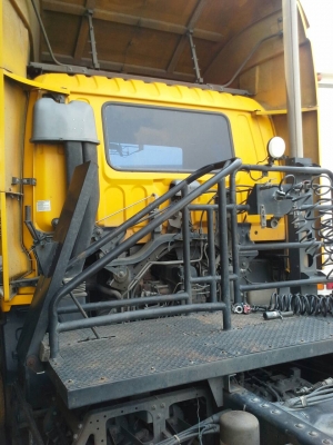 ขายสิบล้อ,หัวลาก,สวยๆ,ISUZU,DECA 320hp GXZ รถ 2 เพลา,,มี 5 คัน,ปี 45,46,47,48,