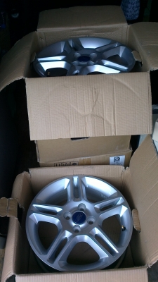 แม็ก Ford fiesta ขอบ16