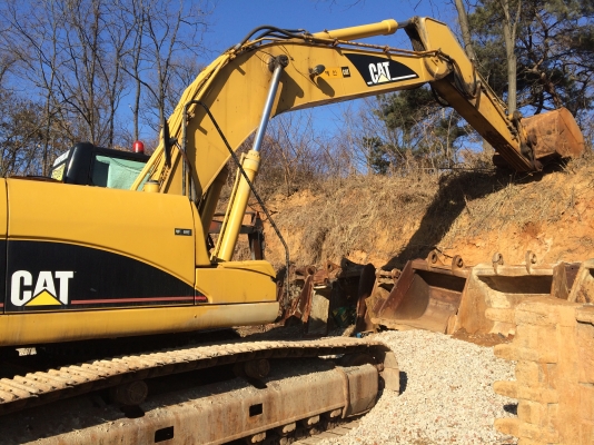 รถแบคโฮมือสอง CAT 325D สภาพรถเยี่ยม 090-268-2646 พร้อมจัด ไฟแนนซ์