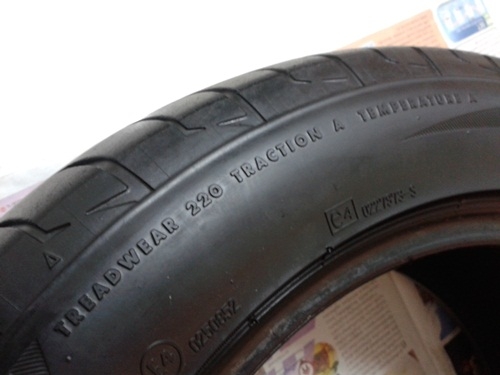 ยางซิ่ง,195-55-15 BRIDGESTONE-RE002 สี่เส้น 4,200