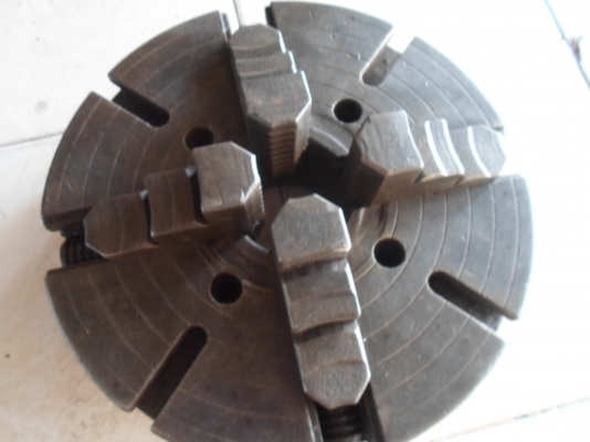 หัวจับ 4 จับ 12 นิ้ว พร้อมใช้งาน ฟันแน่น  เกลียวดี 4,000