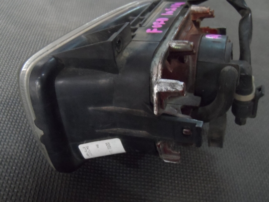 ขาย สปอตไลท์ ข้างซ้าย Ford Escape / Mazda 323 F โฉม ตาหยี ขาย สปอตไลท์ ข้างซ้าย Ford Escape / Mazda 323 F โฉม ตาหยี