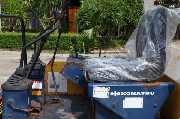++@++ขายรถขุด KOMUTSU PC 20-6