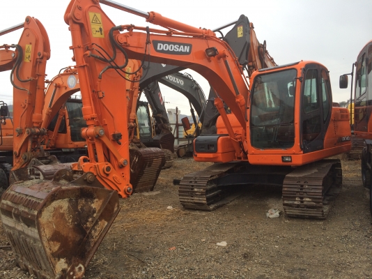 รถแบคโฮมือสอง DOOSAN DX140LC สภาพรถเยี่ยม 090-268-2646 พร้อมจัด ไฟแนนซ์