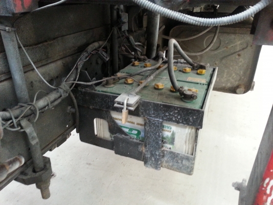 ขายรถบรรทุกติดเครน HINO