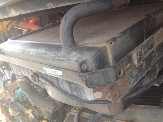 ขาย หม้อน้ำพร้อมออย CAT 320V.2สภาพสวย ขาย หม้อน้ำพร้อมออย CAT 320V.2สภาพสวย