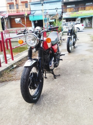 ขาย sr 400 เดิม อินวอย สรรรพสามิตร ตัวจริง 100\% รถสวยมากคับ (น้ำตาล)
