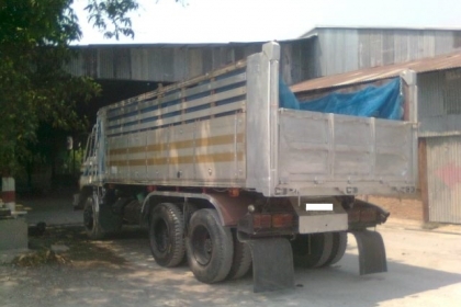 ขาย Hino F18 สองเพาดั้มพ์ รถห้างเดิมๆ พร้อมใช้ครับ โทร 088-4501277