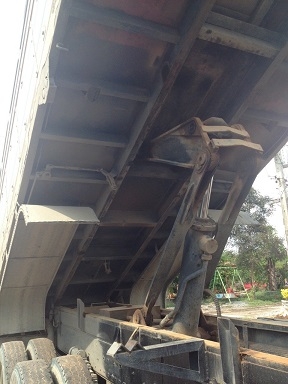 ขายกระบะดั๊มพร้อมกระบอกดั๊มครบชุด ถอดจากอีซูสุ เดก้า