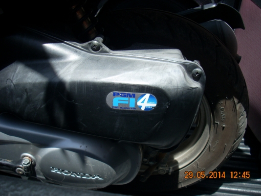 สดๆเลยครับเพิ่งออกจากตู้สภาพกริ๊บๆ รถป๊อปhonda dio ตัวใหม่4จังหวะหัวฉีดสภาพดีมาก สดๆเลยครับเพิ่งออกจากตู้สภาพกริ๊บๆ รถป๊อปhonda dio ตัวใหม่4จังหวะหัวฉีดสภาพดีมาก