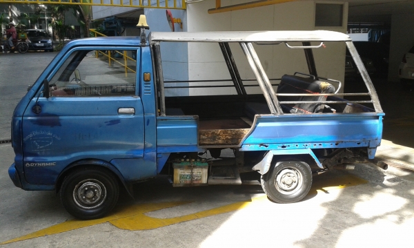 35000..ป๊อไดฮัทสุ s70ป้ายเหลืองพร้อมใช้ ภาษี57 เอกสารตรงครบเหมาะเอาไปทำป้ายดำมาก  เครื่องแน่นคุ้มมากแน่ๆช้าอดครับ กทม.