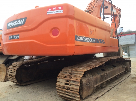 รถแบคโฮมือสอง DOOSAN DX220LC สภาพรถเยี่ยม 090-268-2646 พร้อมจัด ไฟแนนซ์