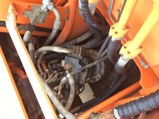 รถแบคโฮมือสอง DOOSAN DX220LC สภาพรถเยี่ยม 090-268-2646 พร้อมจัด ไฟแนนซ์