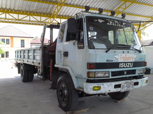 รถห้าง ISUZU ROCKY 195 แรงม้า พร้อมเครน สภาพสวยมาก ต่อรองได้ รถห้าง ISUZU ROCKY 195 แรงม้า พร้อมเครน สภาพสวยมาก ต่อรองได้