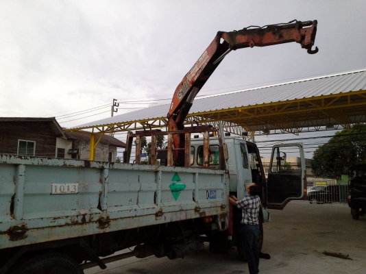 รถห้าง ISUZU ROCKY 195 แรงม้า พร้อมเครน สภาพสวยมาก ต่อรองได้ รถห้าง ISUZU ROCKY 195 แรงม้า พร้อมเครน สภาพสวยมาก ต่อรองได้