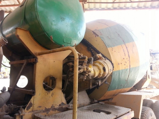 ขายรถโม่2เพลา เครื่อง260แรง พ.เพาเวอร์ เบรกทิฟฟี่ ภายในสวย สภาพพร้อมใช้ เอกสารพร้อมโอน