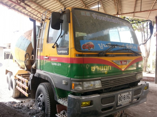 ขายรถโม่2เพลา เครื่อง260แรง พ.เพาเวอร์ เบรกทิฟฟี่ ภายในสวย สภาพพร้อมใช้ เอกสารพร้อมโอน