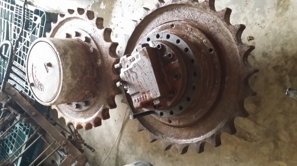 ขายด่วน ตัวเดิน KOMATSU PC 120-3