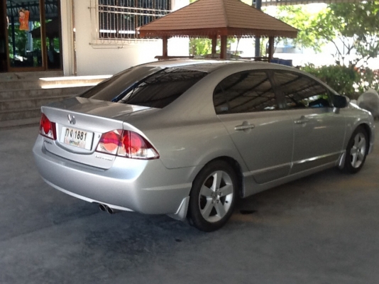 Honda civic 1.8 i-vtec AT รถบ้านมือเดียว Honda civic 1.8 i-vtec AT รถบ้านมือเดียว