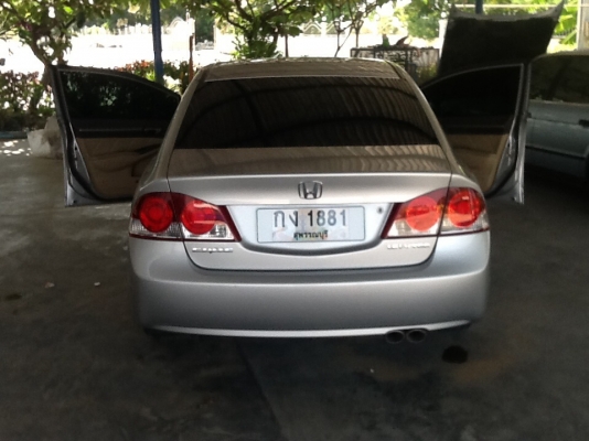 Honda civic 1.8 i-vtec AT รถบ้านมือเดียว Honda civic 1.8 i-vtec AT รถบ้านมือเดียว